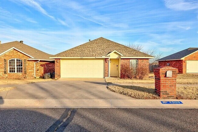 property at 4504 Applegate Dr