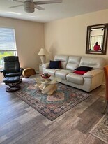 5403 SE Miles Grant Rd, Unit 108 in Stuart, FL - Building Photo