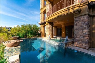 15 Vía Lido in Henderson, NV - Building Photo - Building Photo