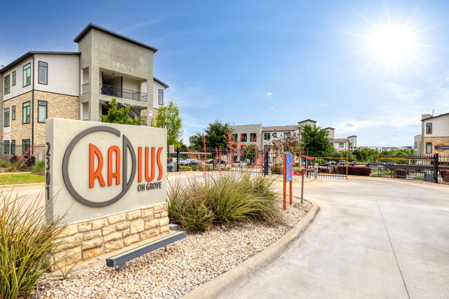 Radius on Grove in Austin, TX - Building Photo - Building Photo