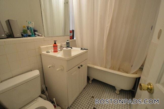 64 Hemenway St in Boston, MA - Building Photo - Building Photo