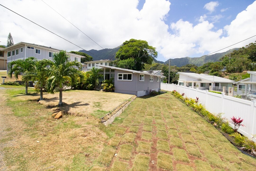 45-842-842 Anoi Rd in Kaneohe, HI - Building Photo