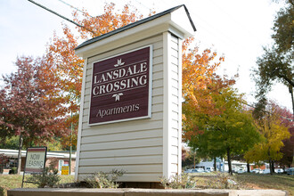 Lansdale Crossing in Charlotte, NC - Building Photo - Building Photo