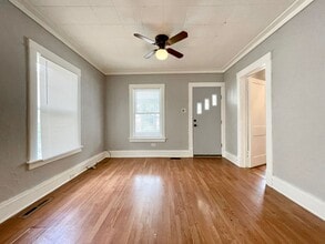 925 Fleming Ave in Muskegon, MI - Building Photo - Building Photo