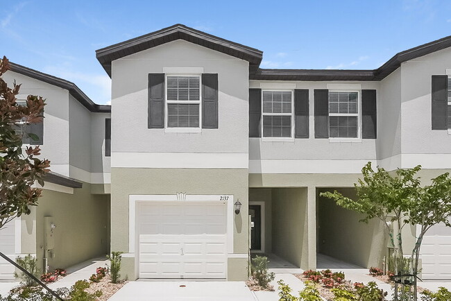 property at 2137 Great Sapphire Ln
