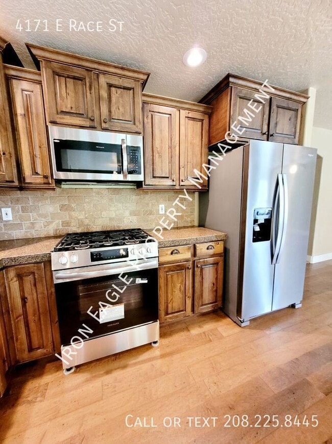 4171 E Race St in Meridian, ID - Building Photo - Building Photo