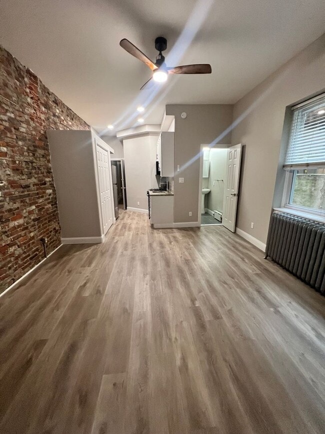 808 S 2nd St