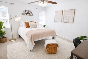 Tuscany Village in Tallahassee, FL - Building Photo