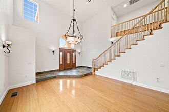 8661 Elm Ave in Orangevale, CA - Foto de edificio - Building Photo