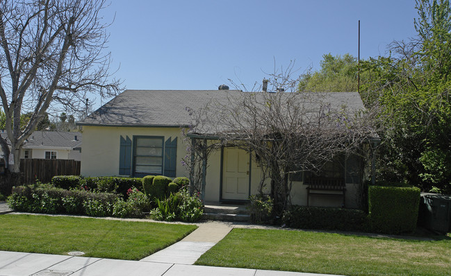 948-950 Division St in Pleasanton, CA - Building Photo - Building Photo