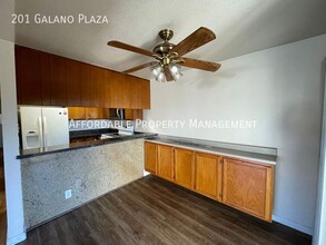 201 Galano Plaza in Union City, CA - Building Photo - Building Photo