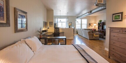 277 North Broadway in Denver, CO - Building Photo - Building Photo