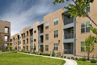 Andante Apartments in Denver, CO - Building Photo - Building Photo