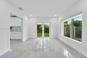 200 N Hibiscus Dr in Miami Beach, FL - Building Photo - Building Photo