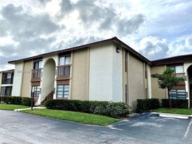 3004 Coral Ridge Dr in Coral Springs, FL - Building Photo