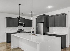 3011 Alpha Wolf Ct in College Station, TX - Building Photo - Building Photo