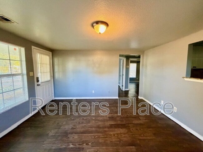 406 S 66th E Ave in Tulsa, OK - Building Photo - Building Photo