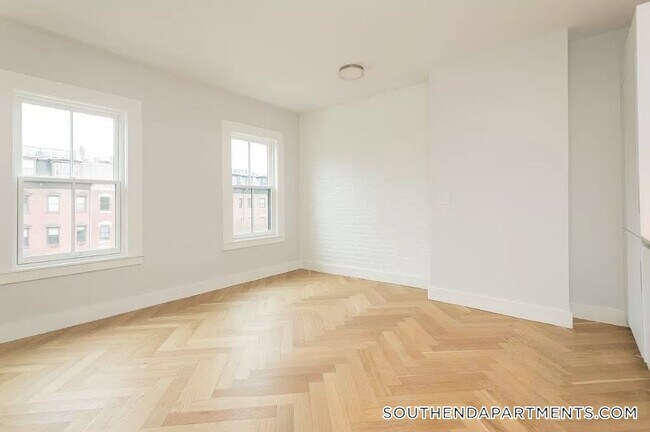 461 Massachusetts Ave in Boston, MA - Building Photo - Building Photo