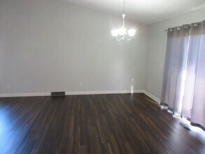 2108-2110 Green Valley Dr in Janesville, WI - Building Photo - Building Photo