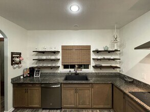 1243 Morning Glory Ln in Adkins, TX - Building Photo - Building Photo