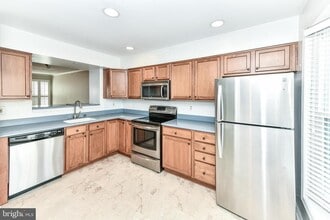 21 Fendall Ave in Alexandria, VA - Building Photo - Building Photo