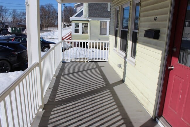 18 Sherwood Rd in Weymouth, MA - Building Photo - Building Photo