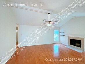 7916 Jefferson Pl Blvd in Baton Rouge, LA - Building Photo - Building Photo