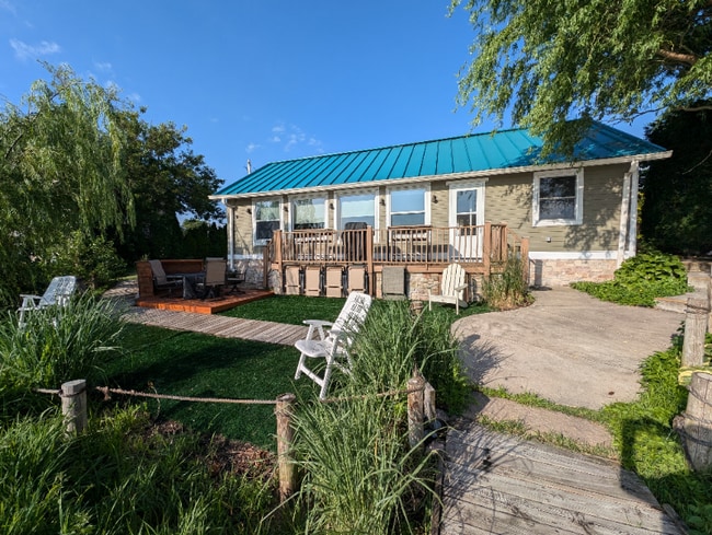 503 Wilmot Ave in Twin Lakes, WI - Building Photo - Building Photo