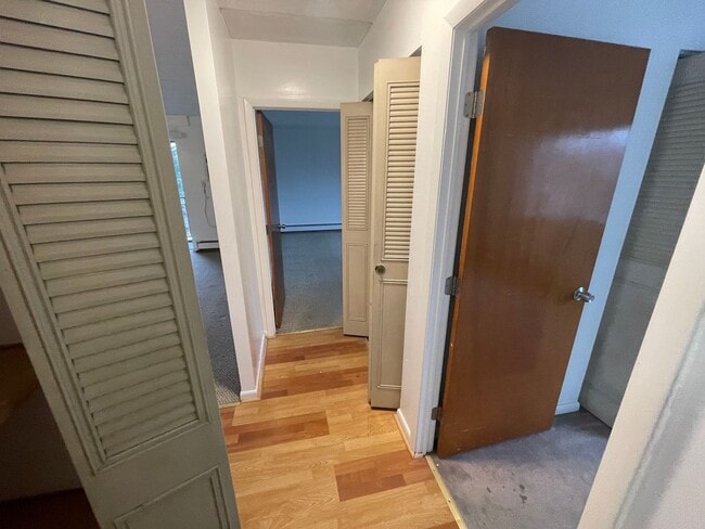 161 Adams St, Unit 11A in Newton, MA - Building Photo - Building Photo
