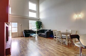 2360 S Wheeling Cir in Aurora, CO - Building Photo - Building Photo