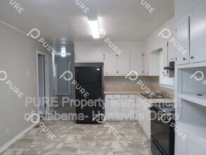 2217 Linde St NW in Huntsville, AL - Building Photo - Building Photo