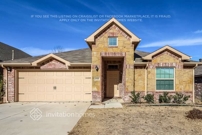 4908 Galley Cir in Fort Worth, TX - Building Photo