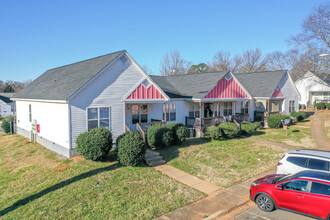 Terrace View in Charlotte, NC - Foto de edificio - Building Photo