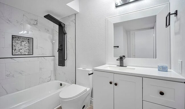 1701 E Katie Ave in Las Vegas, NV - Building Photo - Building Photo