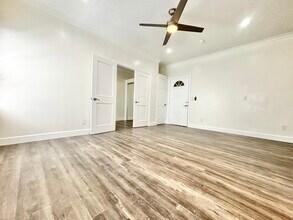 1215 N Berendo St in Los Angeles, CA - Building Photo - Building Photo