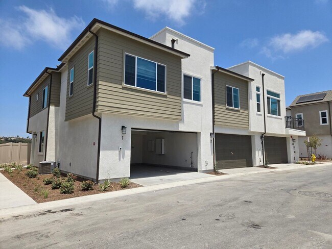 813 Mateo St-Unit -813 Mateo Street Unit 1 in Chula Vista, CA - Building Photo - Building Photo