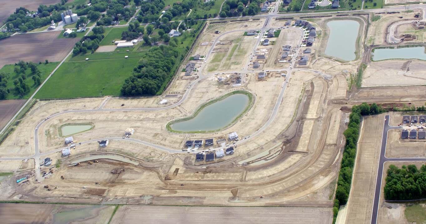 Monon Corner in Sheridan, IN - Building Photo