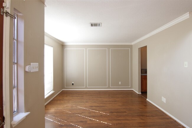 7807 Braemar Crescent St in Houston, TX - Building Photo - Building Photo