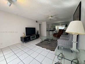 6253 Bay Club Dr in Fort Lauderdale, FL - Building Photo - Building Photo