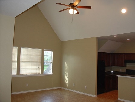 Wolf Creek Condos in College Station, TX - Building Photo - Interior Photo