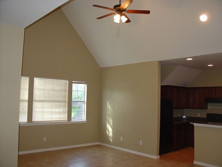 Wolf Creek Condos in College Station, TX - Building Photo - Interior Photo