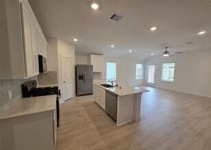 31111 Winchester Fls Ct in Fulshear, TX - Building Photo - Building Photo