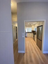 4291 S Pine Island Rd in Davie, FL - Building Photo - Building Photo