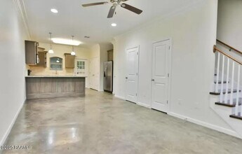 206 Caudill Dr in Lafayette, LA - Building Photo - Building Photo