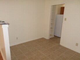 1811 Poage Ave in Killeen, TX - Building Photo