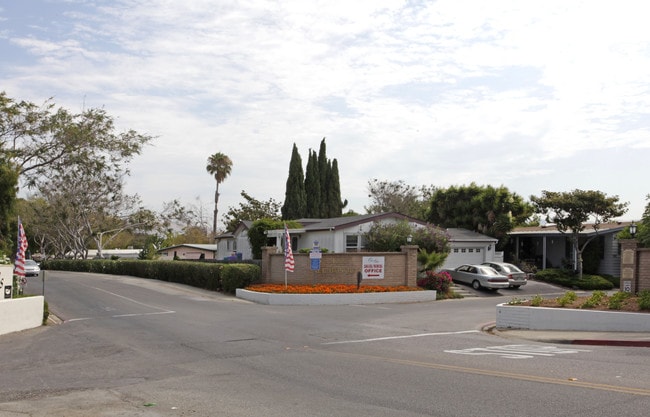 Westwinds in San Jose, CA - Building Photo - Building Photo
