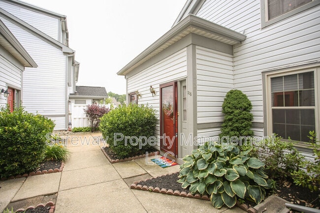 property at 315 Steeplechase Ct