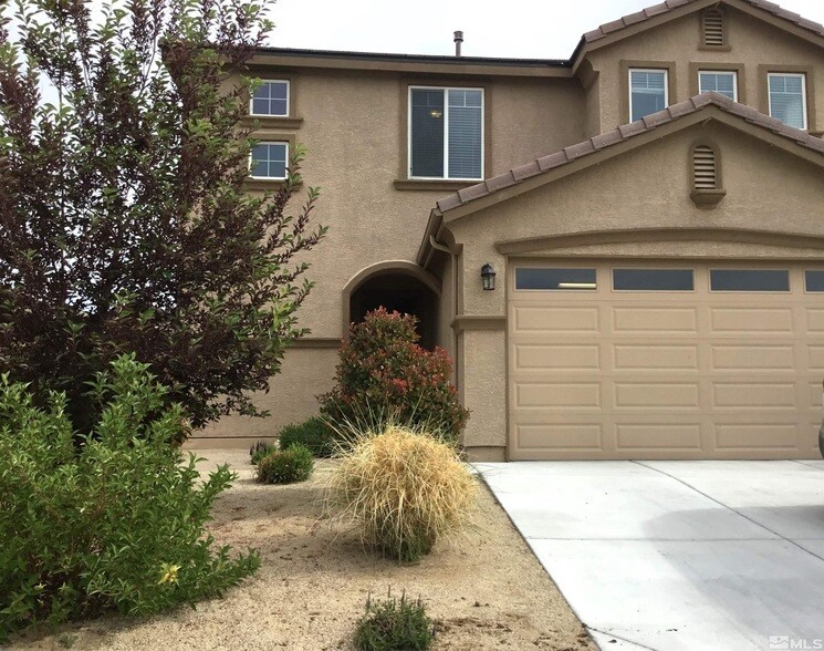 3946 Hazy Swale Way in Sparks, NV - Foto de edificio
