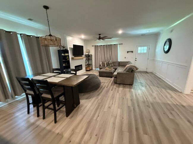 property at 801 Wayne St