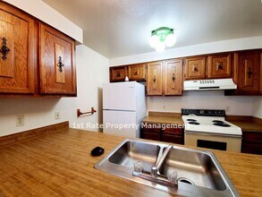 23 SW 7th Ave in Meridian, ID - Building Photo - Building Photo